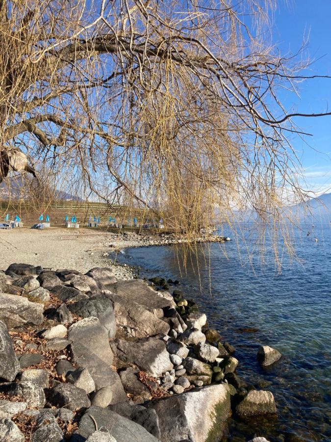 Casa Vacanza Sole Lago… إنترا المظهر الخارجي الصورة
